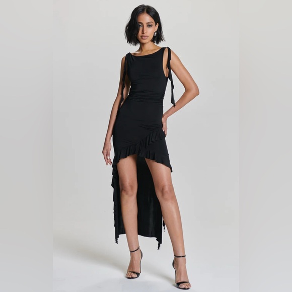 ahiri Dresses & Skirts - AHIRI CELINE DRESS NWT SIZE XS